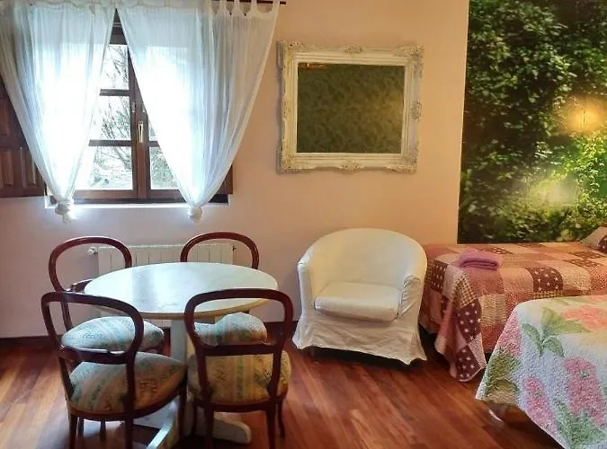 فندق El Bosque De Pria