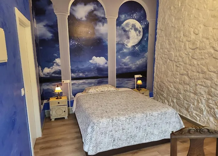 El Bosque De Pria فندق