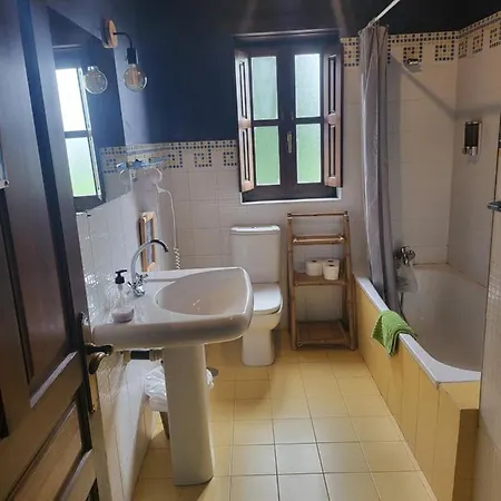 Hotell El Bosque De Pria *