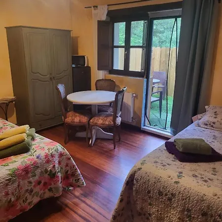 El Bosque De Pria Hotell *